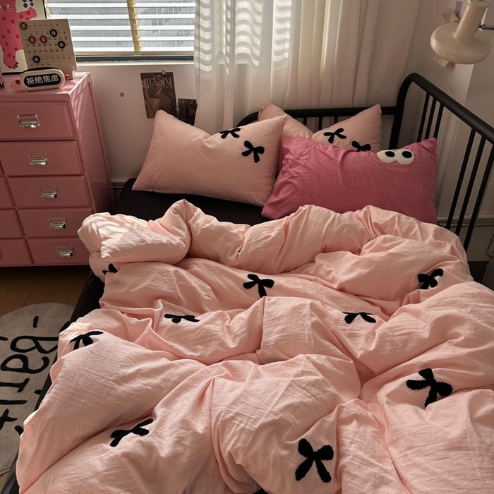 Bow towel embroidery Super soft 4 IN 1 Bed Sheet Set Cartoon Bedding