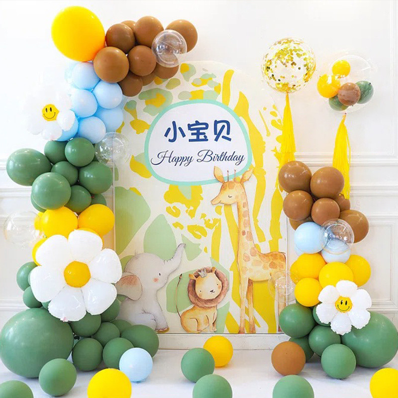 Baby1One-Year-Old Birthday Balloon Layout Boy Mori Style Animal Theme ...