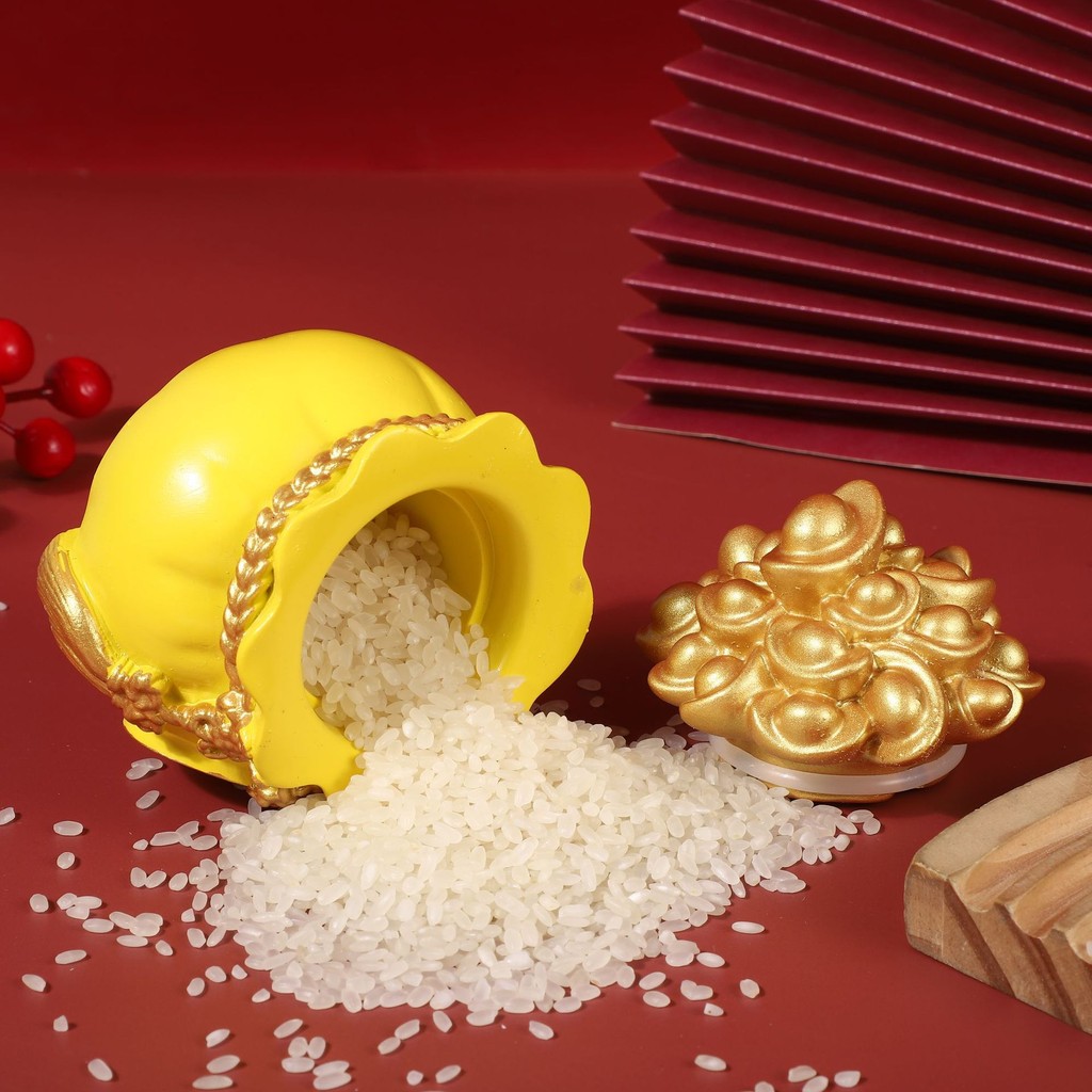 New Chinese resin crafts to attract wealth and treasures, ingots, car ...