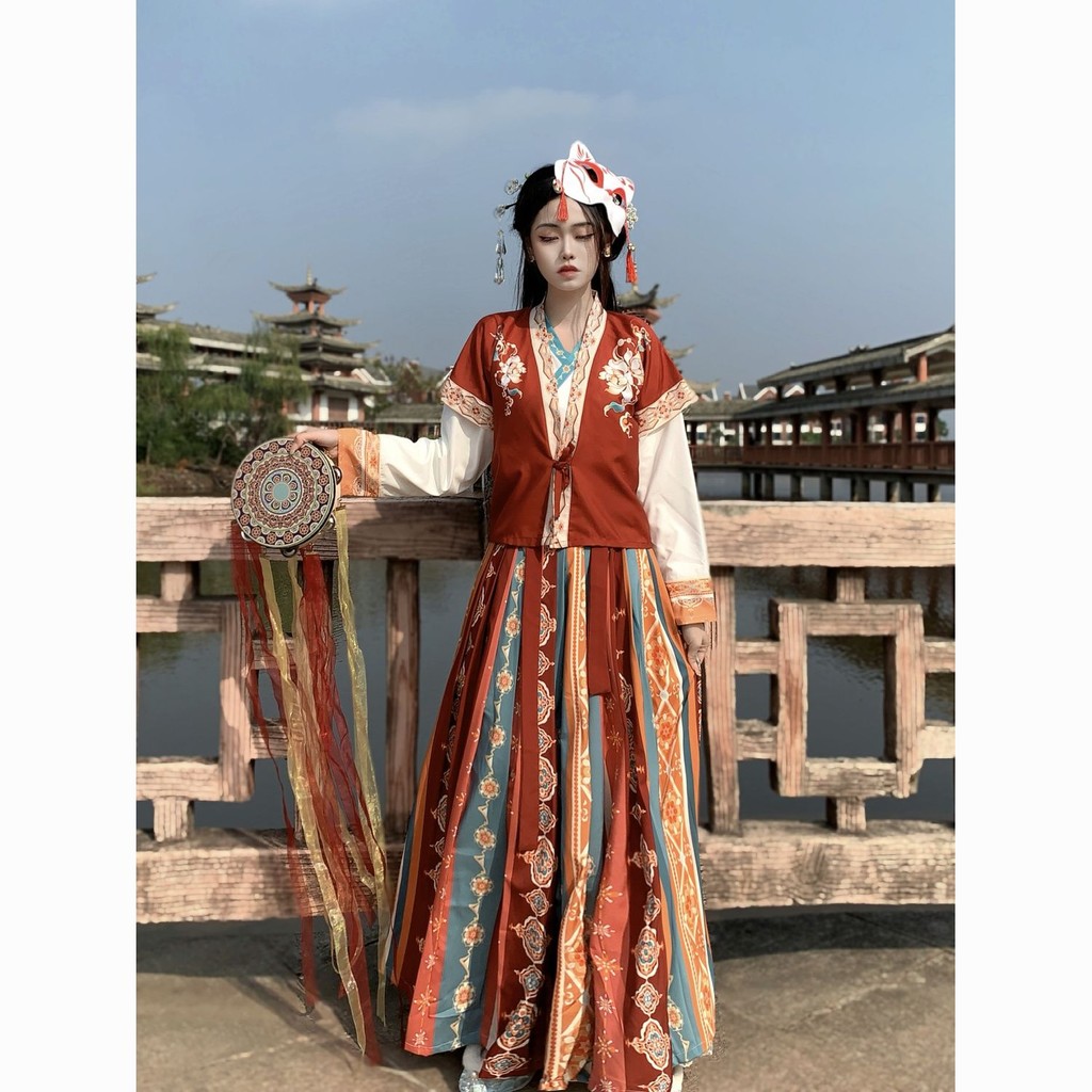 Yuemo Bamboo Tang-Inspired Tibetan Ethnic Women's Hanfu Full Set ...