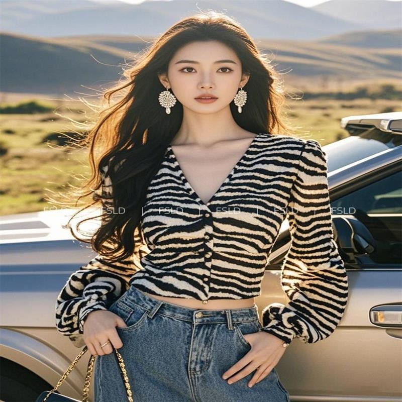 French Classy Small Zebra Pattern Lining New Female Autumn High-End ...