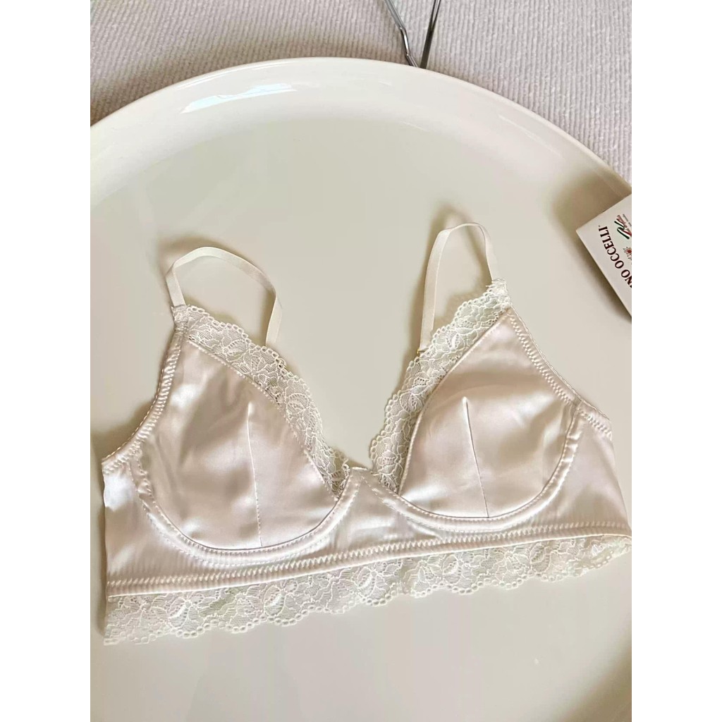 Triangle Cup Girl Small Breast No Steel Ring French Thin Comfortable ...