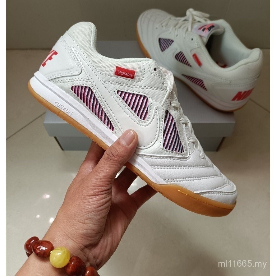 kasut futsal nike gato