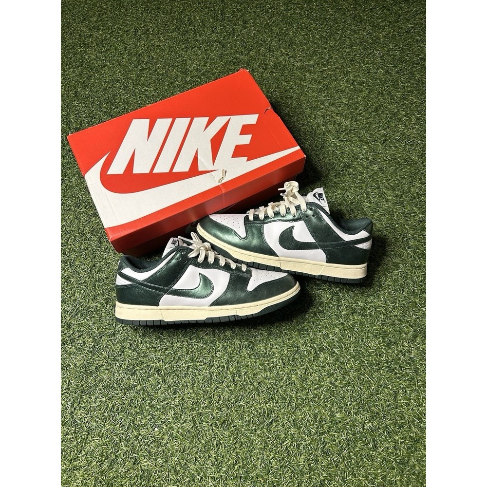 Nike Dunk Low Vintage Green W New box | Shopee Malaysia