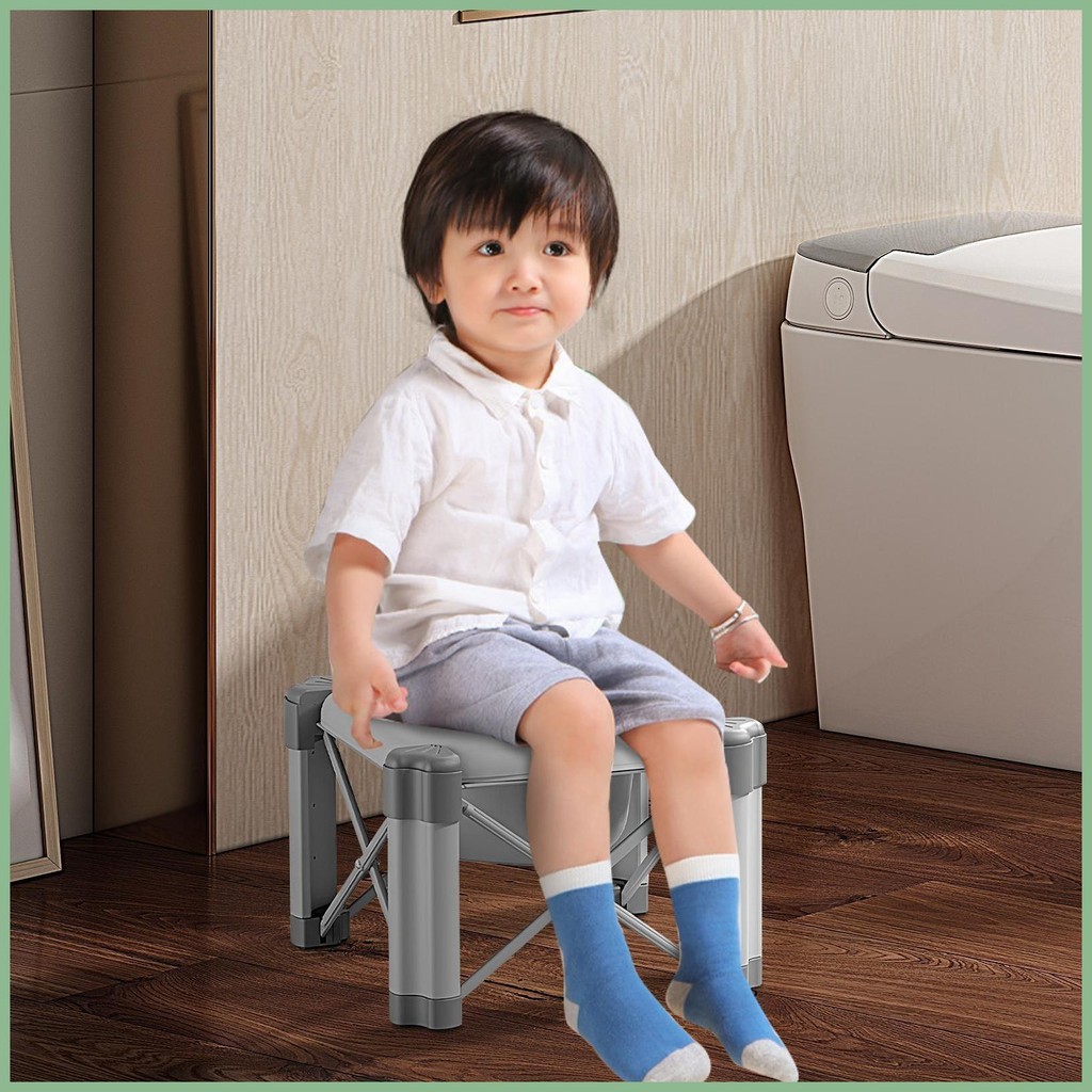 Travel Potty Seat Foldable Compact Training Potty with Storage Bags ...