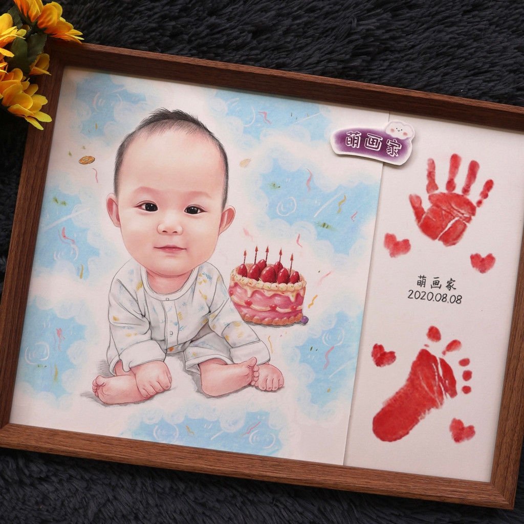 Dragon Baby Hand Footprint Newborn Baby Full Month Ceremony Feeling One ...