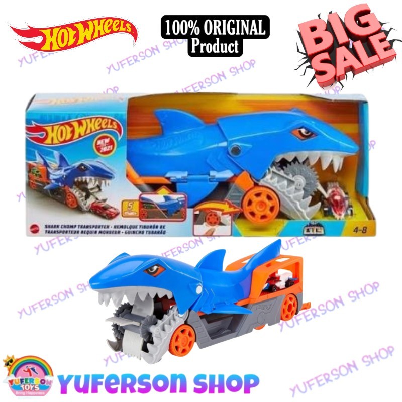 Hot Wheels City Shark Chomp Beach Playset