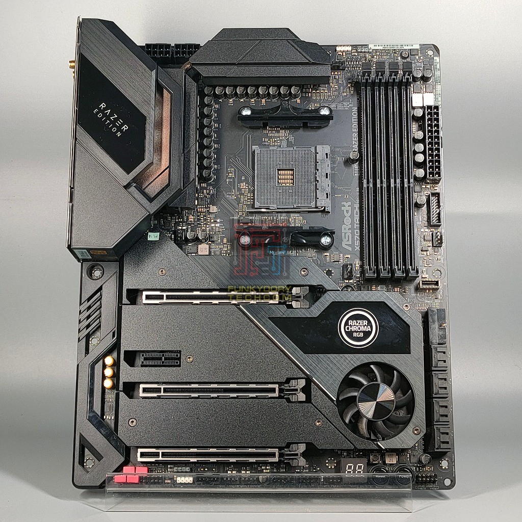 ASRock X570 Taichi Razer Motherboard ASRock X570 TAICHI RAZER