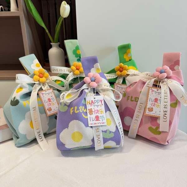 Jenis beg kertas vip doorgift bag Gift bag wedding paper Beg hadiah ...