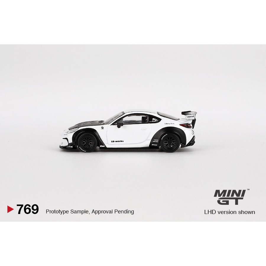 Mini GT No.769 Toyota GR86 LB☆Nation White (Blister Pack