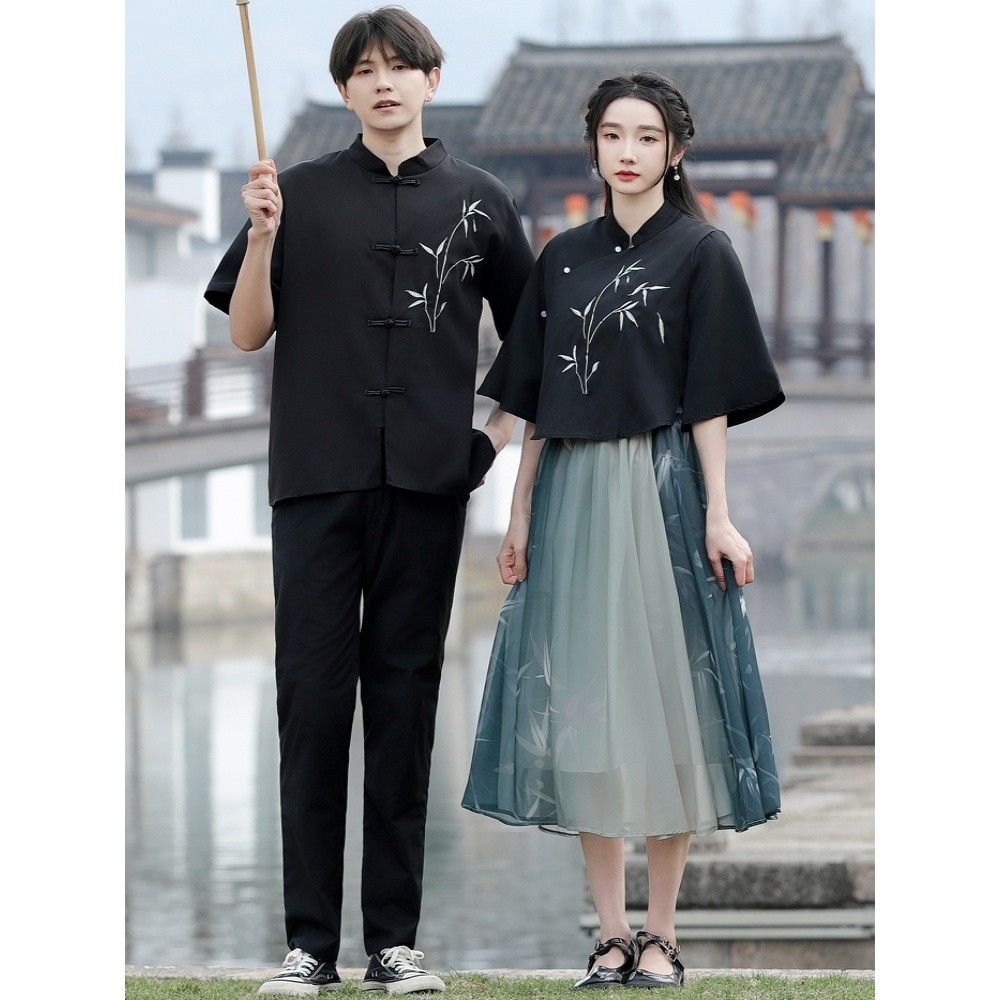 2025 CNY Chinese New Year couple outfit Tang suit 中国风情侣装