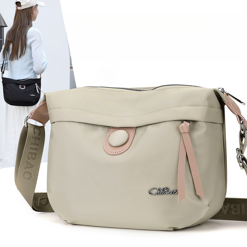 Ready Stock Korean Fashion Nylon Sling Bag Waterproof Multi-pocket