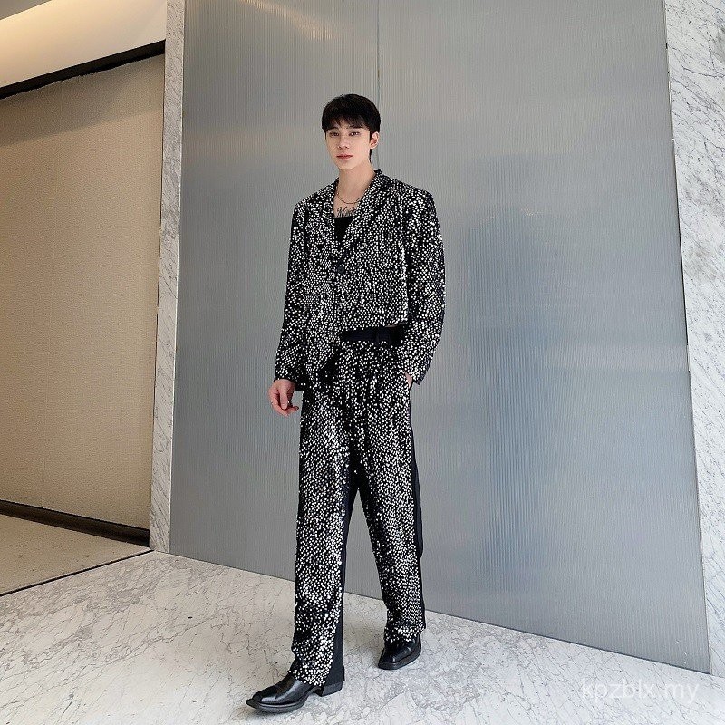Warna perak pentas tarian, bersinar-sinaran, payet, baju sut kecil ...