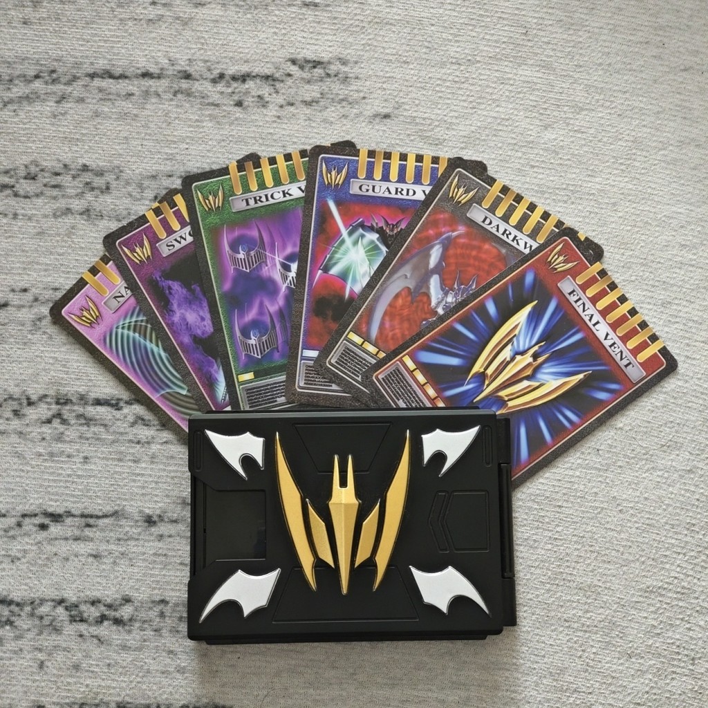 Kamen Rider Dragon Rider Universal Card Box csm Scale Card Box | Shopee ...