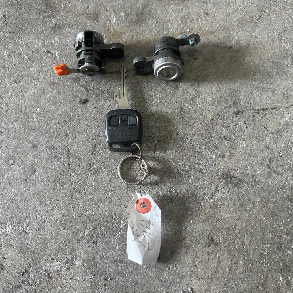 Nissan Serena C24 Left & Right Door Lock Cylinder with Keys ORIGINAL ...