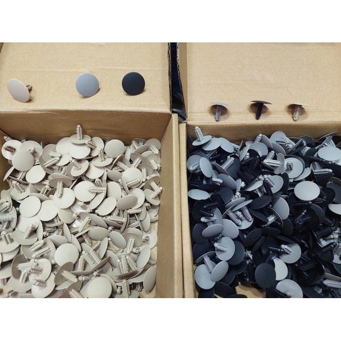 New Universal Innova Avanza Fortuner Rush Vios Car Ceiling Clip Button ...
