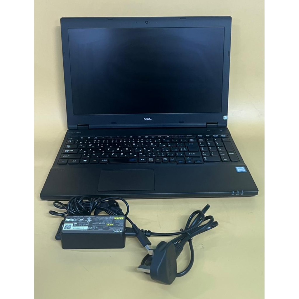 Refurbished NEC Versapro vkm17x-3 laptop 15.6 inch (Intel i5-8th