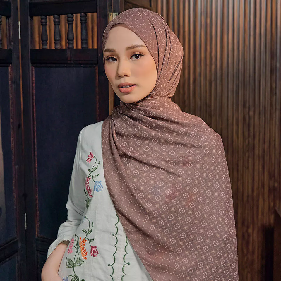 Tudung People Lawang