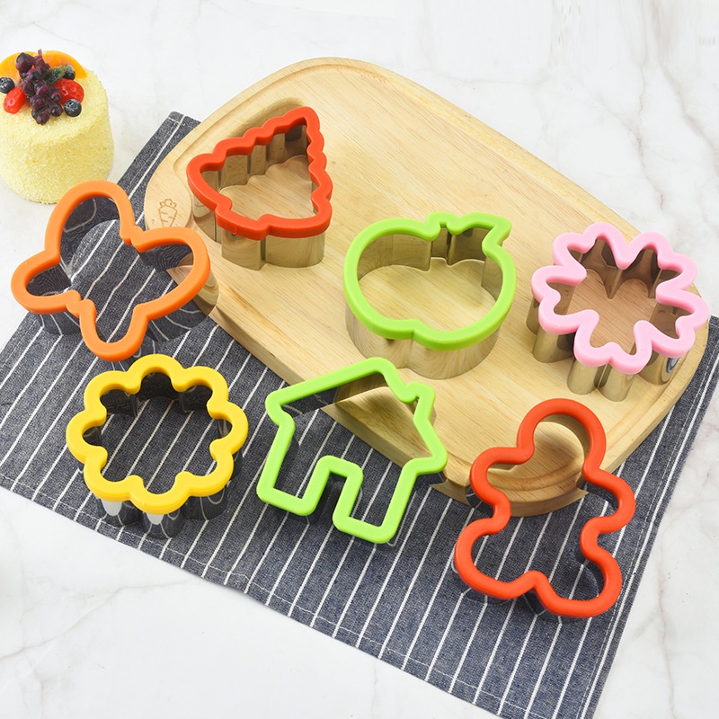 Stainless Steel Sandwich Cutter Cartoon Dinosaur Rabbit Toast Bread ...