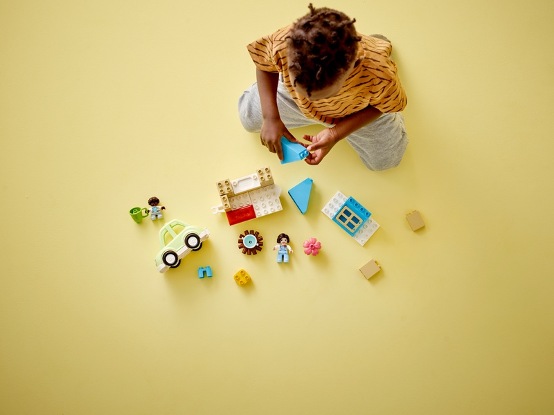 LEGO 10986 Family House on Wheels | LEGO Duplo | Shopee Malaysia