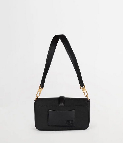 ■ROBINMAY■ 洛希斜背包 Z337 ロゴ ショルダーバッグ/送料込 ROBINMAY 洛希斜背包Crossbody Shoulder Bag Z337 | Shopee Malaysia