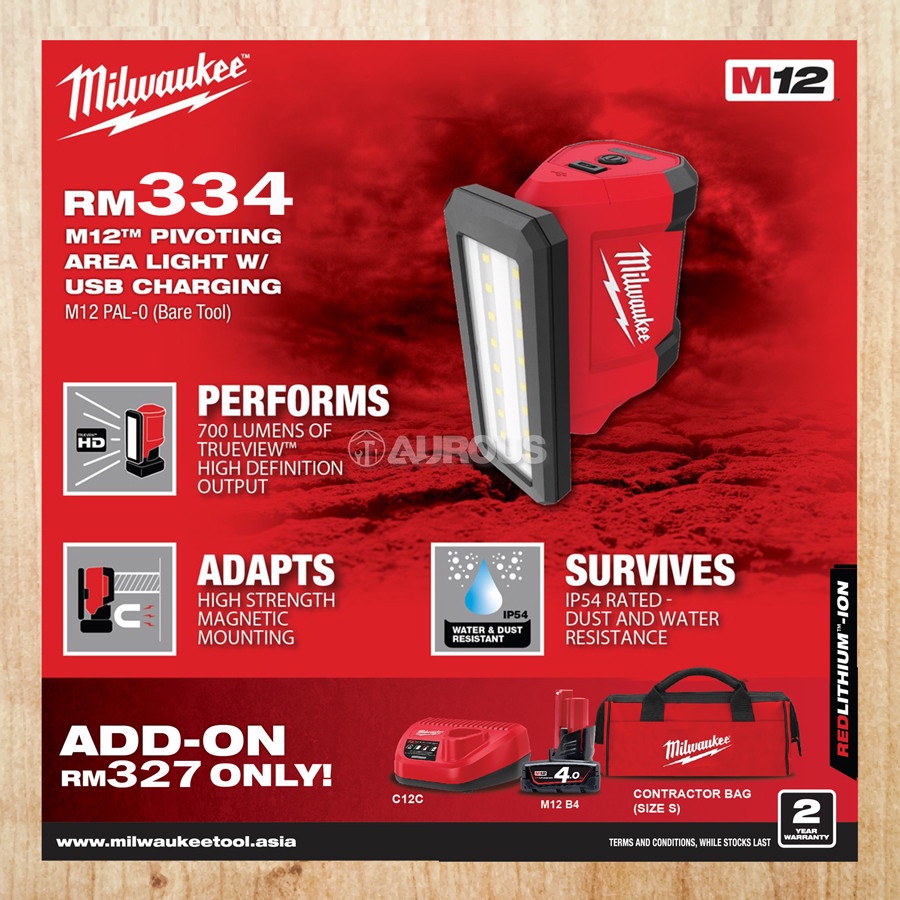 Milwaukee m12 best sale rover 700 lumens