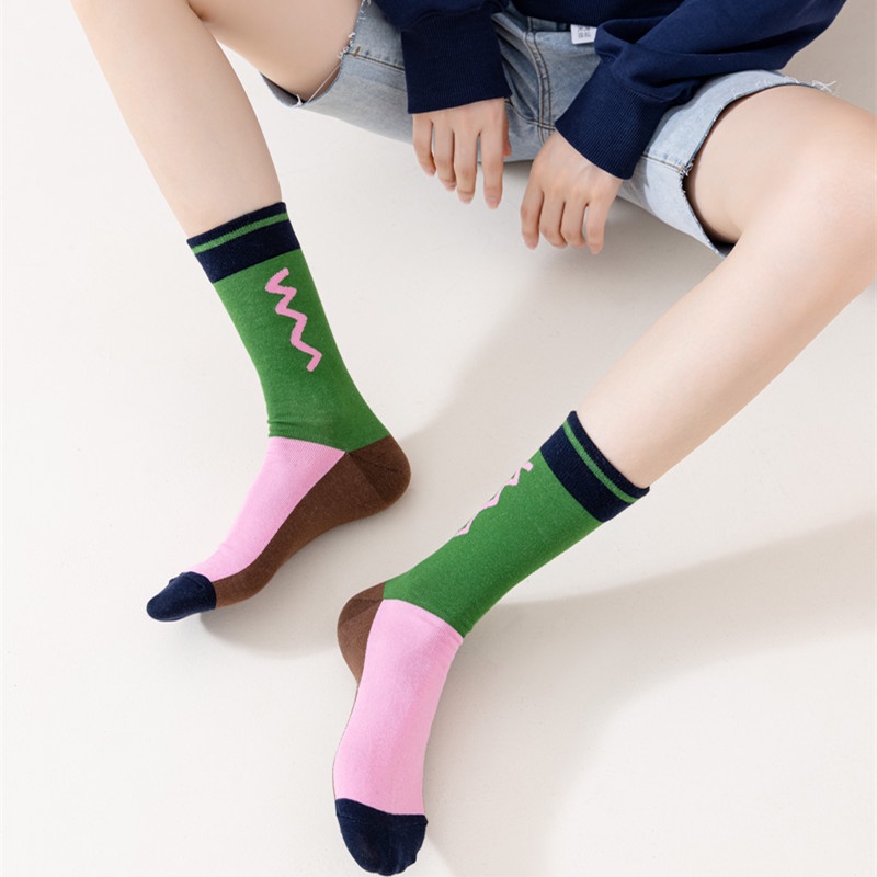 Spring and Summer Women's Pink Mid tube Socks Full of Rabbit Rabbit ...