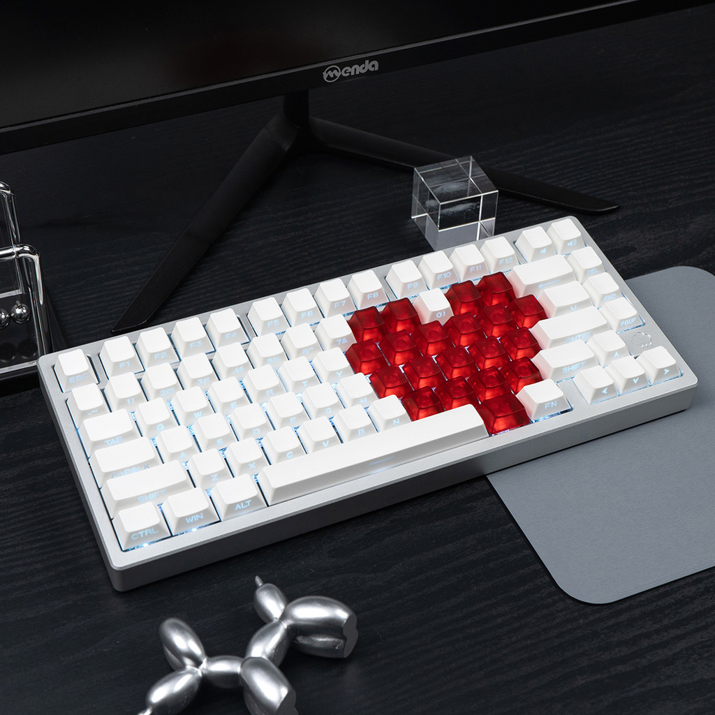 21 pcs Transparent Heart-Shaped Keycaps Foggy Black Red RGB Love ...