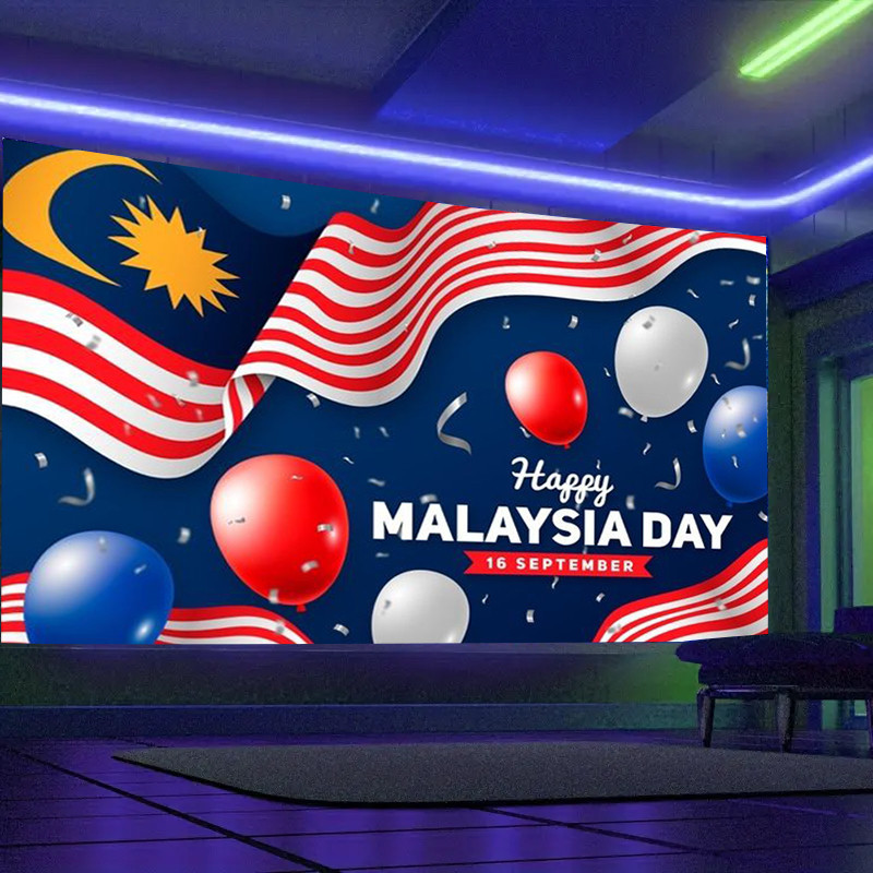 Cheers on August 31st! Malaysia Independence Day Merdeka tapestr, with ...