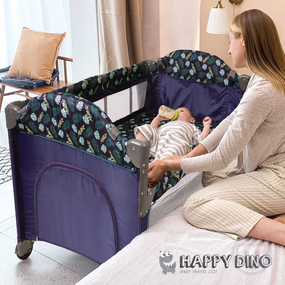 Mamakiddies store travel cot