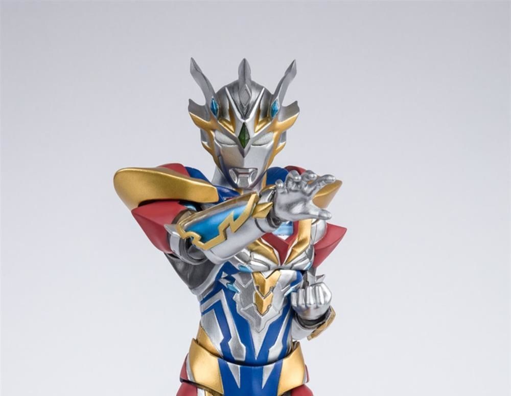 【Ready Stock】 SHF ultraman bandai cosmos blazar ribut ginga z ultraman ...
