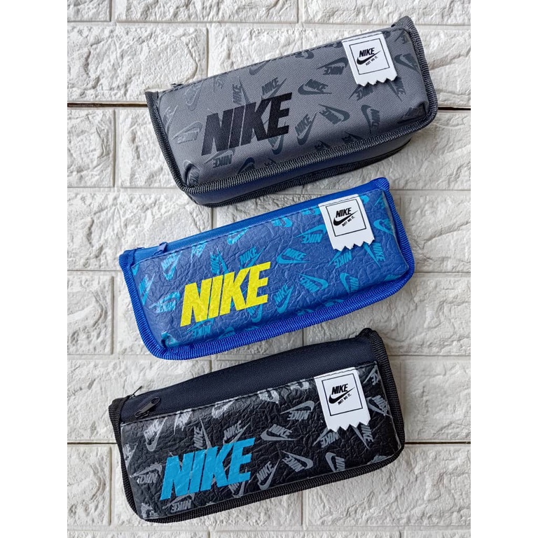 Pencil case deals nike