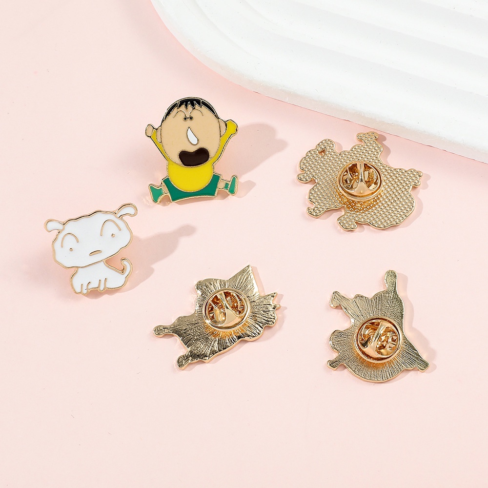 Crayon Metal Shin-chan Badge Set Assorted Cartoon Character Pins For ...