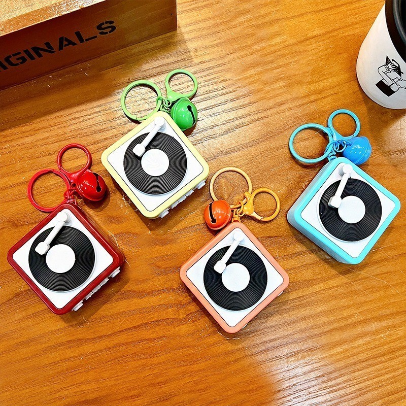 Small Retro Music Recorders Cassettes Player Music Player Keychains ...