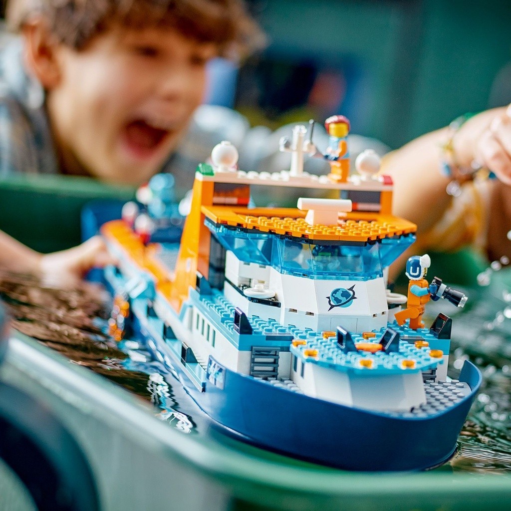 Lego boat piece clearance