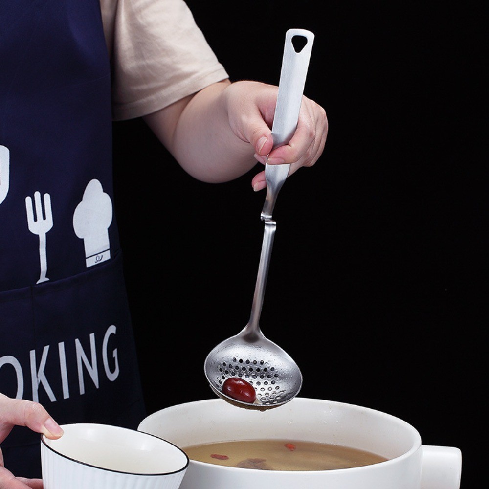 Long Handle Spoon - Oil Splashing Spoon - Holding Soup - Stainless ...