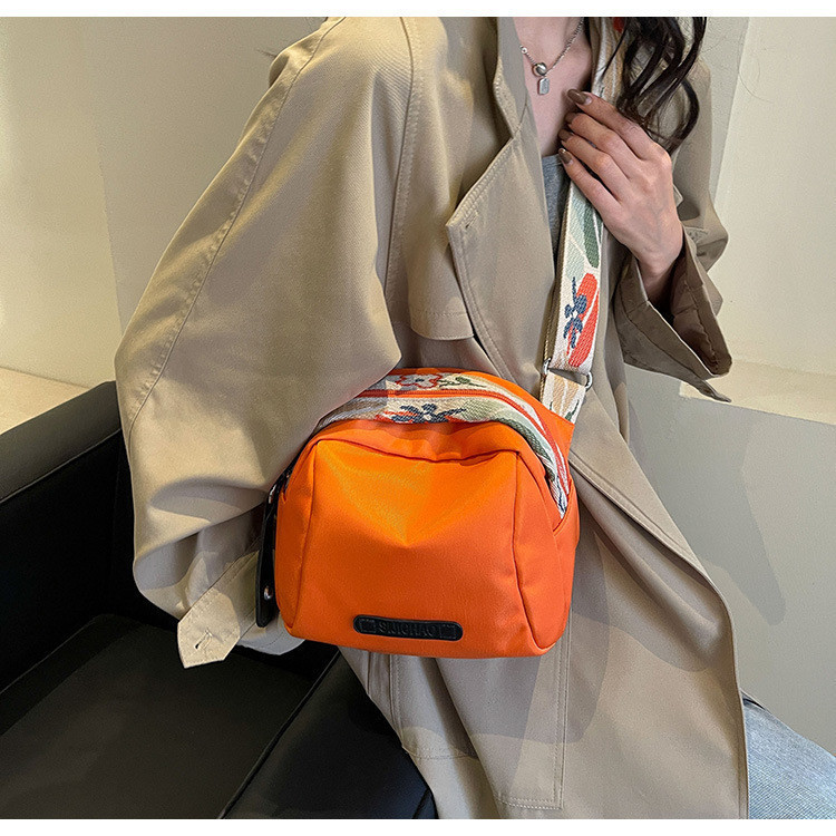 Waterproof Shell Bag Women Wide Shoulder Strap Large Capacity Crossbody ...