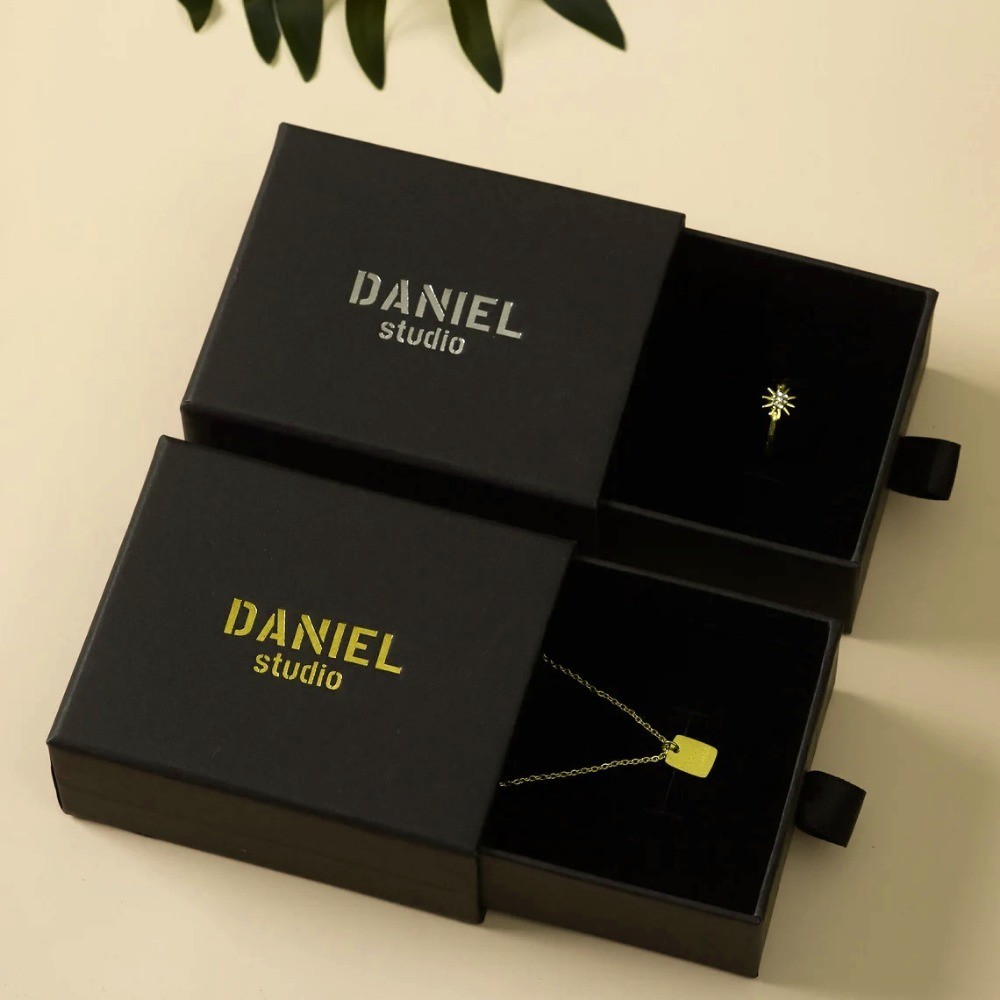 [READY STOCK] Free Custom Logo Jewelry Box, Personalized Jewellery ...