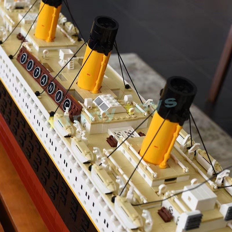 135CM Long! Titanic Building Blocks Creator Expert Huge Ship Model RC ...
