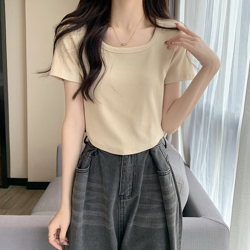 Women's Threaded Design Slim Fit Short Slim Fit Curved Fashion Cropped ...