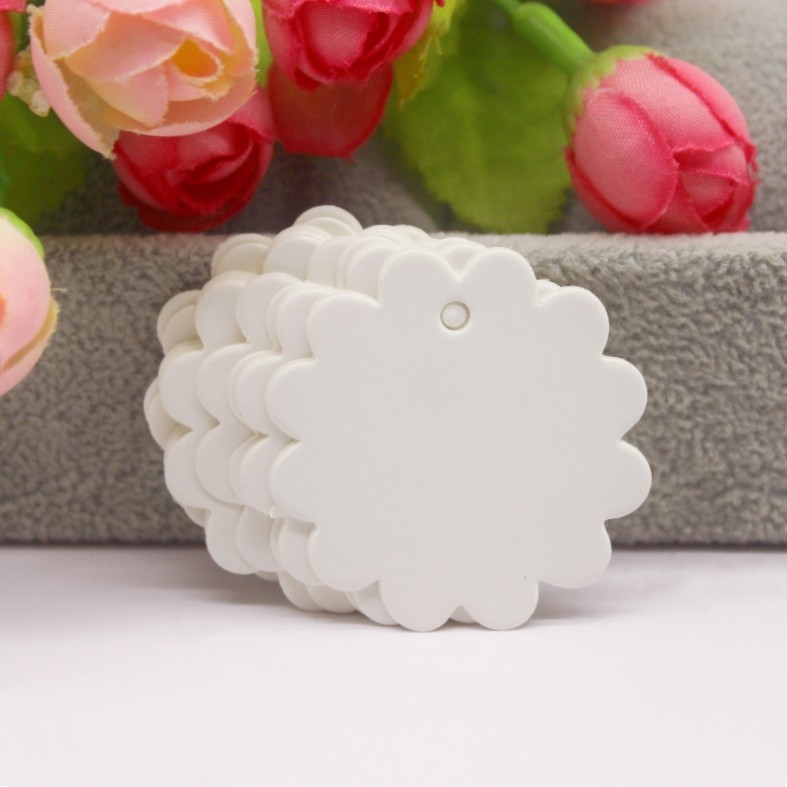 Various paper gift hang tags, 100 pieces per batch, white kraft paper ...