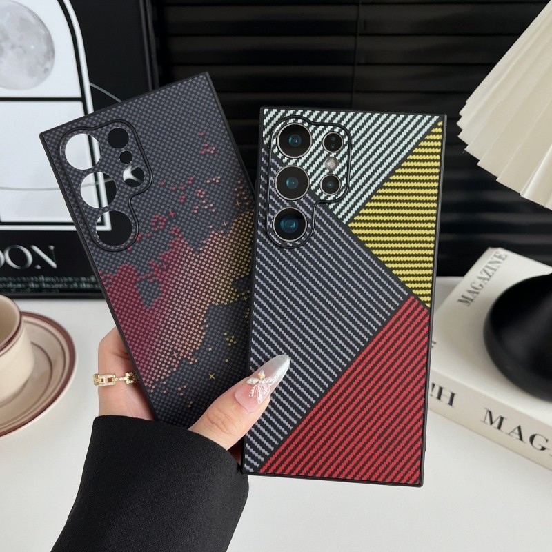 Luxury Slim Carbon Fibre Pattern Magnetic Wireless Charging Phone Case 