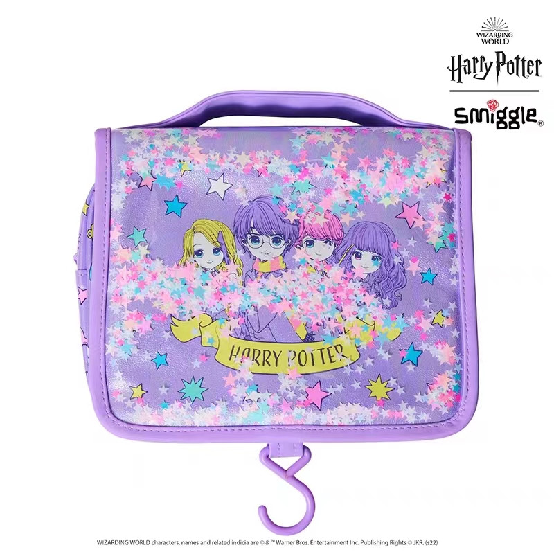 Smiggle toiletry bag outlet