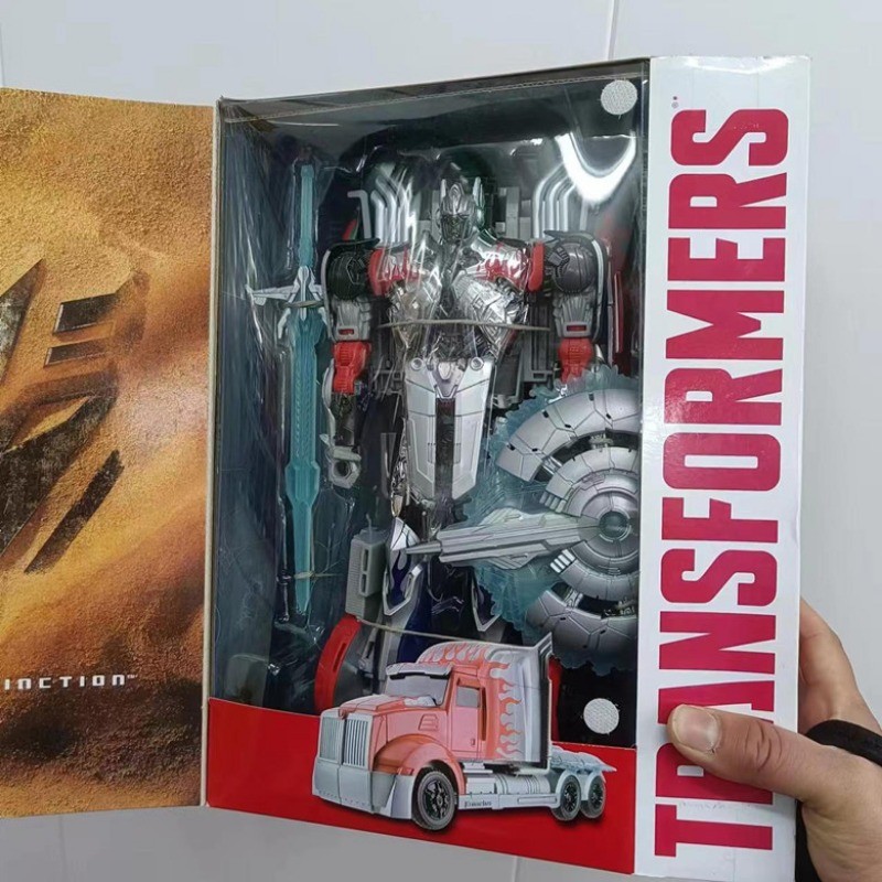Hasbro & Robosen Transformers Optimus Prime Transforming Toy Model