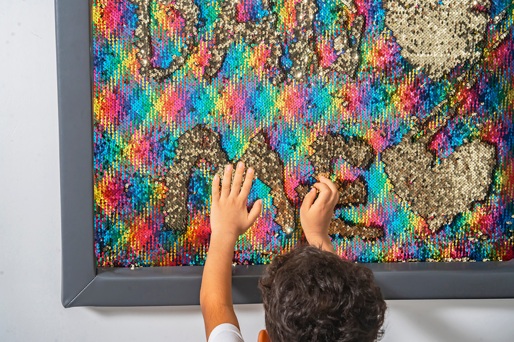 Giant Padded Sequin Wall Panel 84cm for gross and finer movements ...