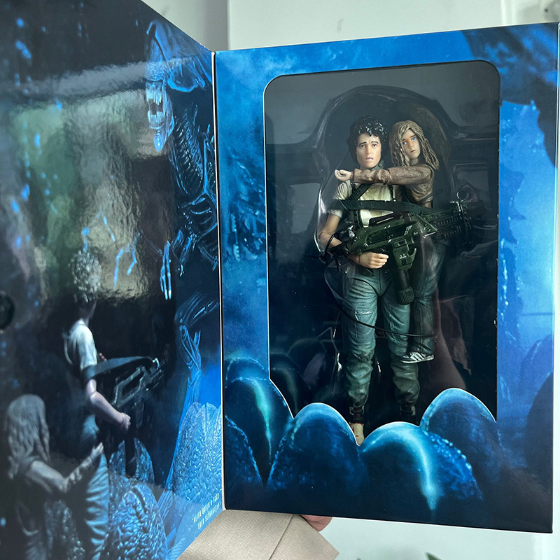 NECA ALIEN 2 LT Ellen Ripley Newt Figure Giger Xenomorph Facehugger ...