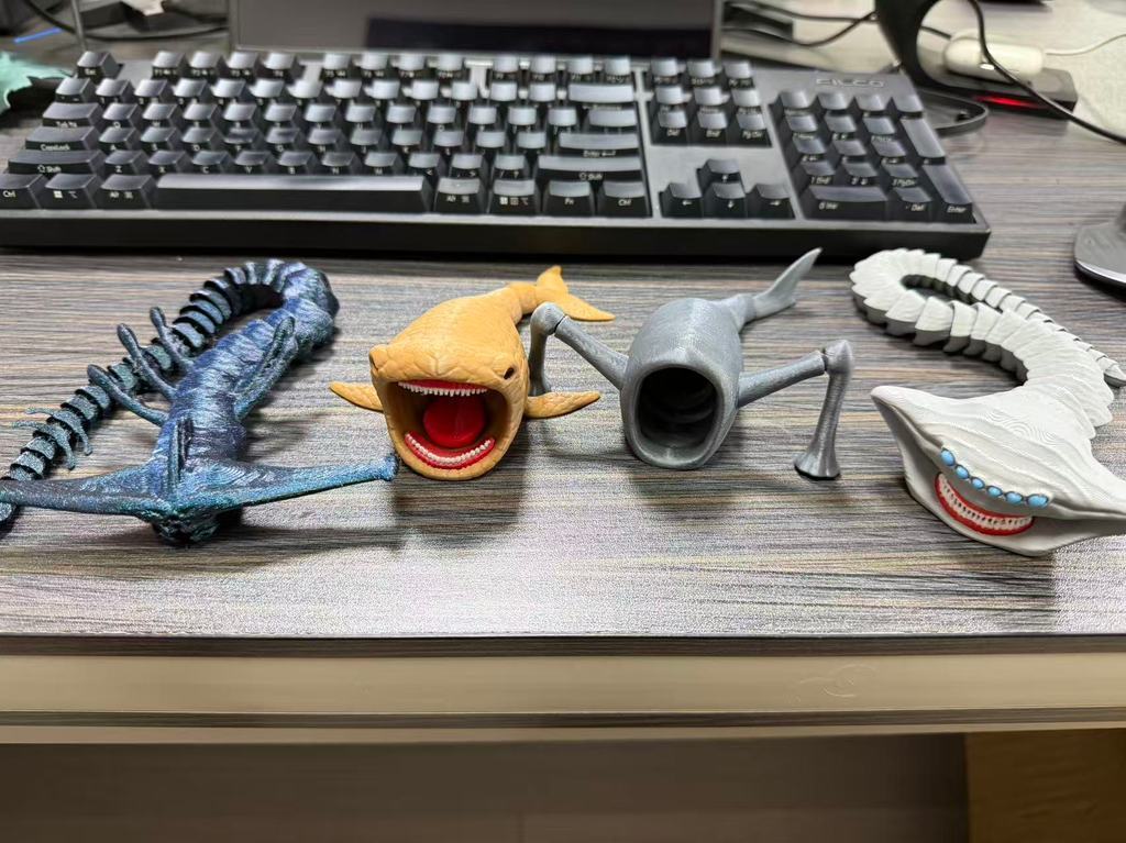 Sea Monster Pendant El Gran Maja Bloop Flish Model Cuero Toy Sea Eater ...