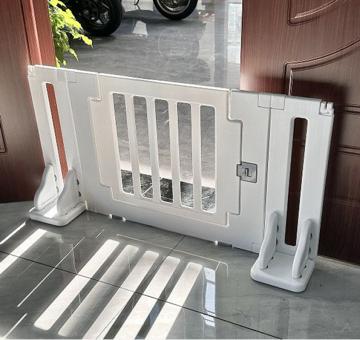 Pet Single-Sided Fence Household Guardrail Dog Doorrail Isolation Door ...
