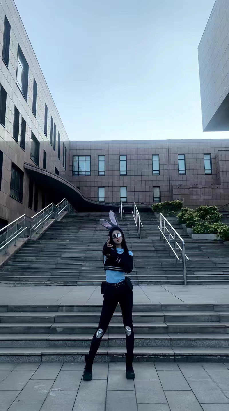 Imeng Halloween Costume - Crazy Zootopia Rabbit Police Officer Judy ...