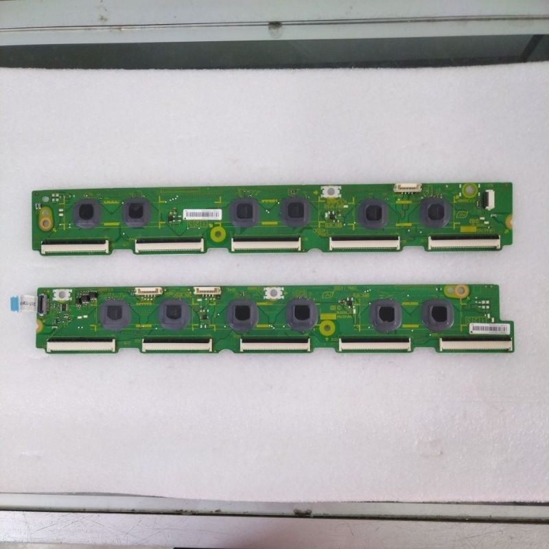 Panasonic Buffer Board TNPA5541 / TNPA5542 für TX-P65VT50 / ST50 Plasma TV u.a